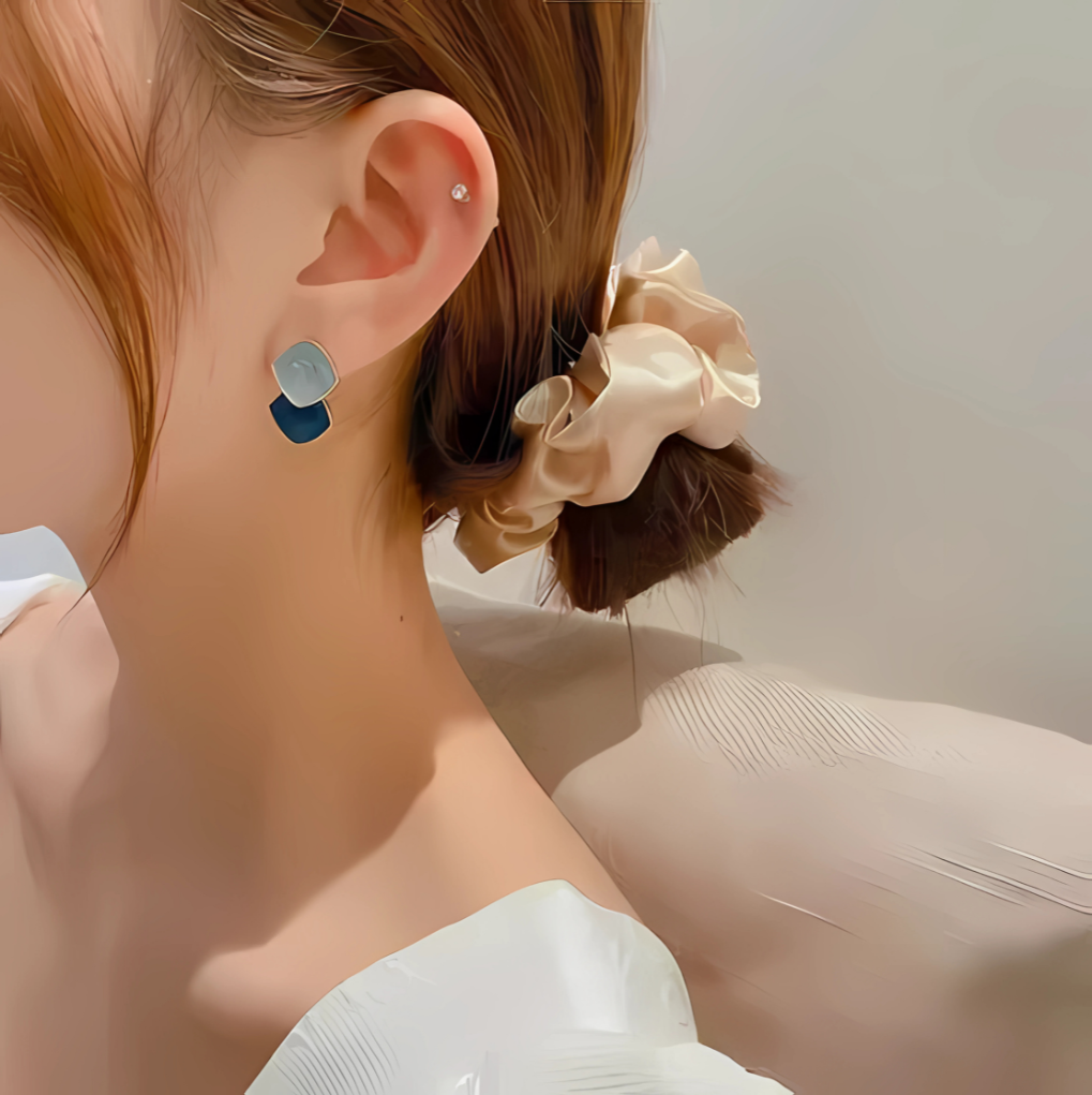 Blue Dual Tone Enamel Geometric Earrings | 2 Set | Try On